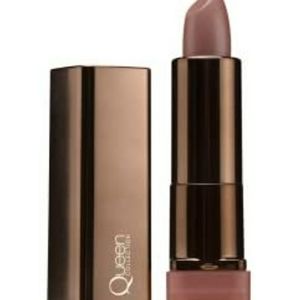 Covergirl mocha locha (Q470) & (Q500 classy coral)
